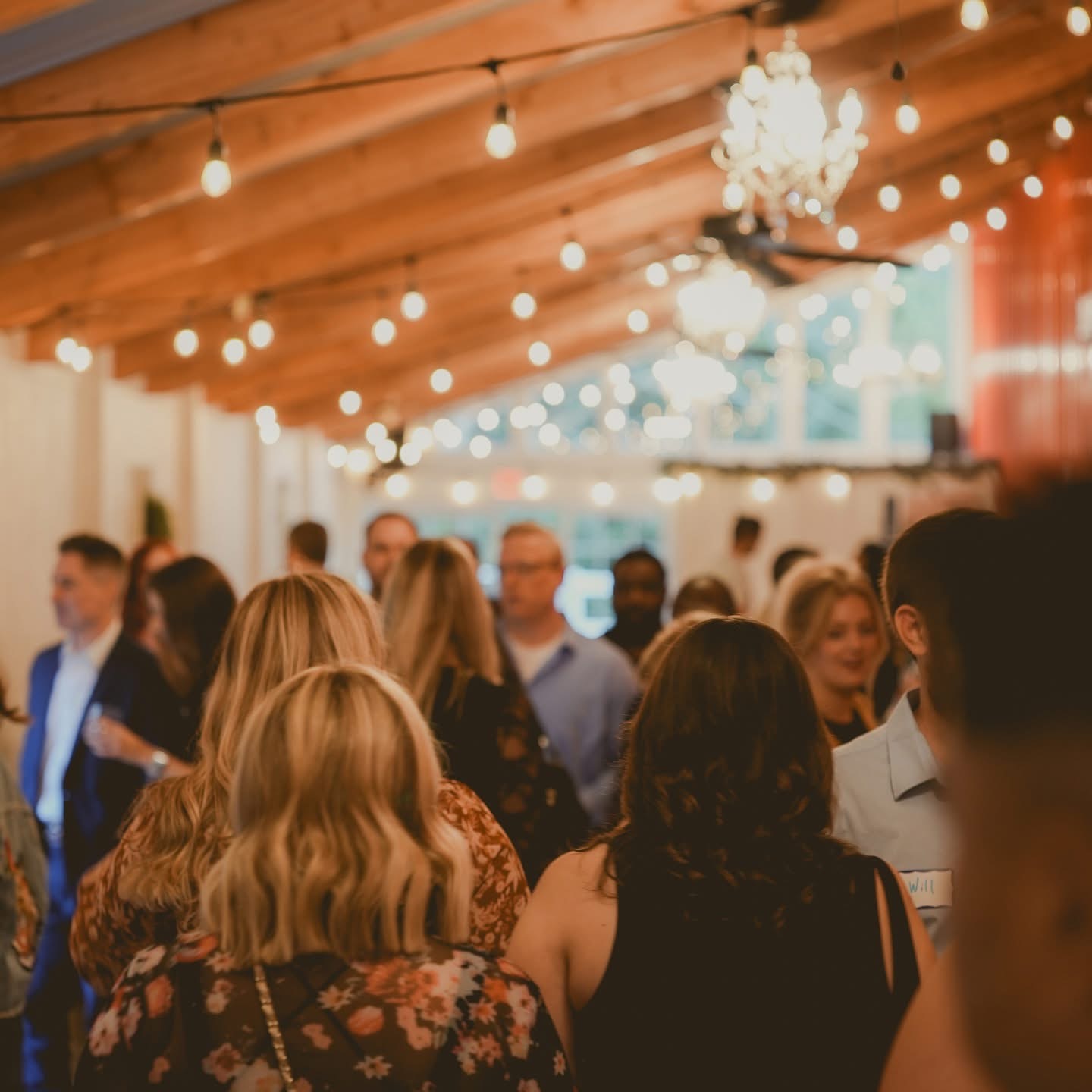 Workshops and social events at Bella's